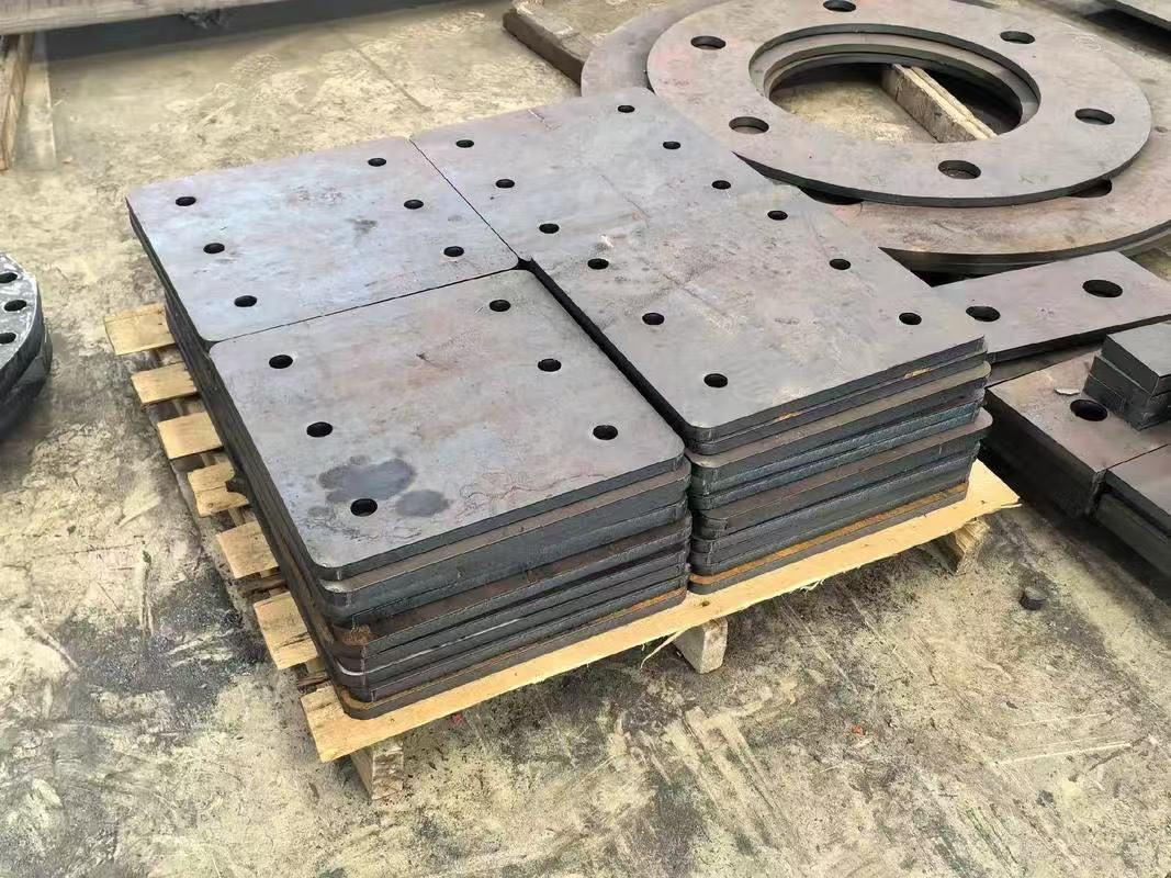 Компания LINXI ZHONGSHENG STEEL CONSTRUCTION CO.,LTD.объясняет процесс изготовления стальных компонентов.